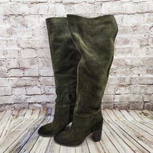 Free People Dakota Tall Boot in Dark Green Suede
Size 38 US 8
